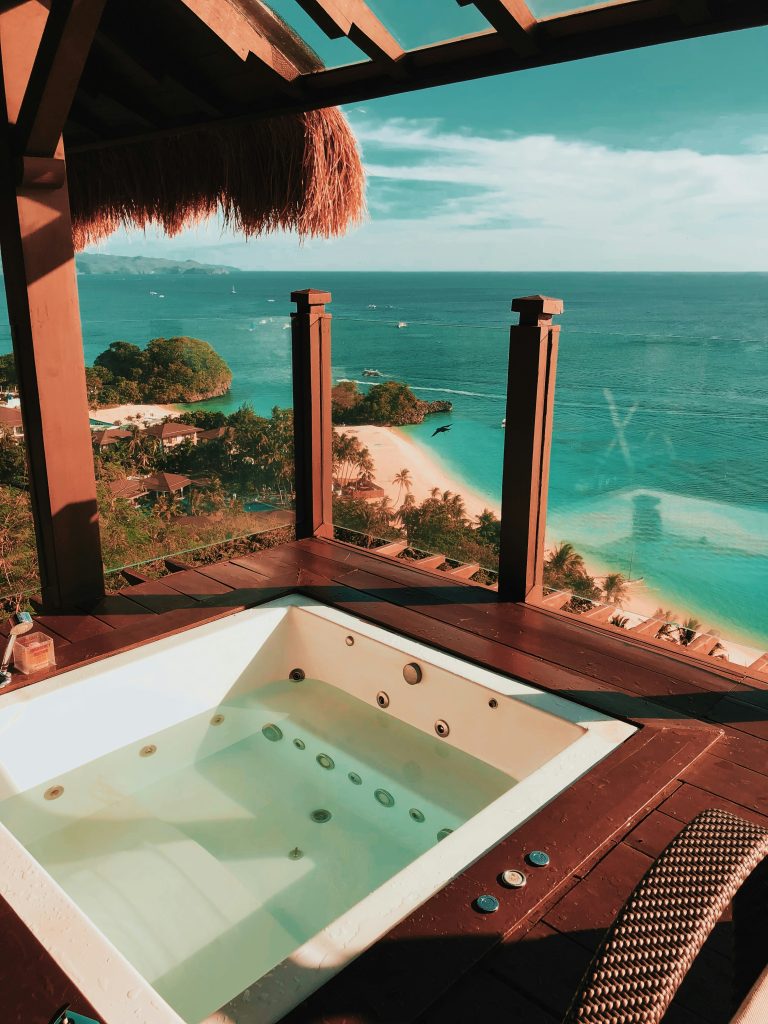 Hot Tub Express has been Thunder Bay’s preferred Hot Tub supplier for the past 30 years.